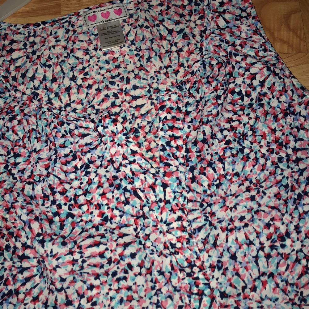 Patterned tank - Picture 3 of 3